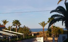 Sea View Apartment, First Line On The Beach, Remote Work